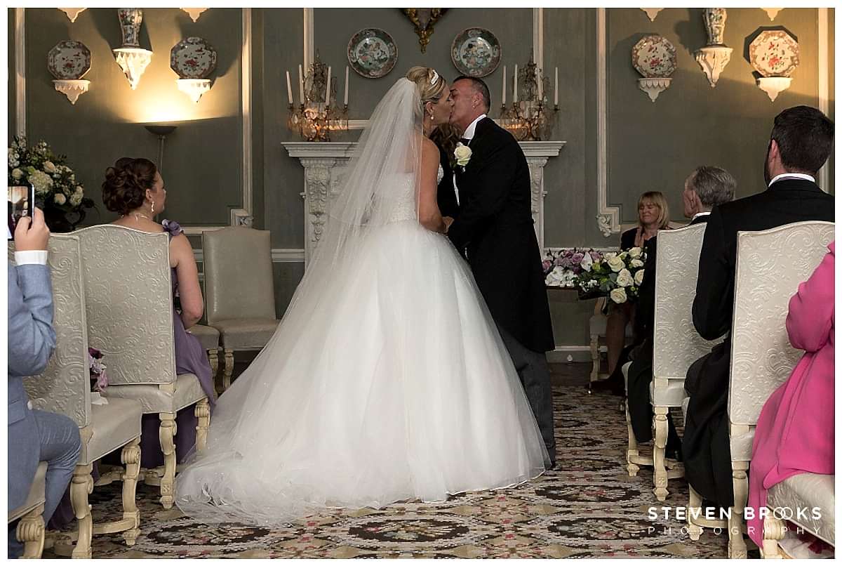 Maria & Trevor: Leeds Castle