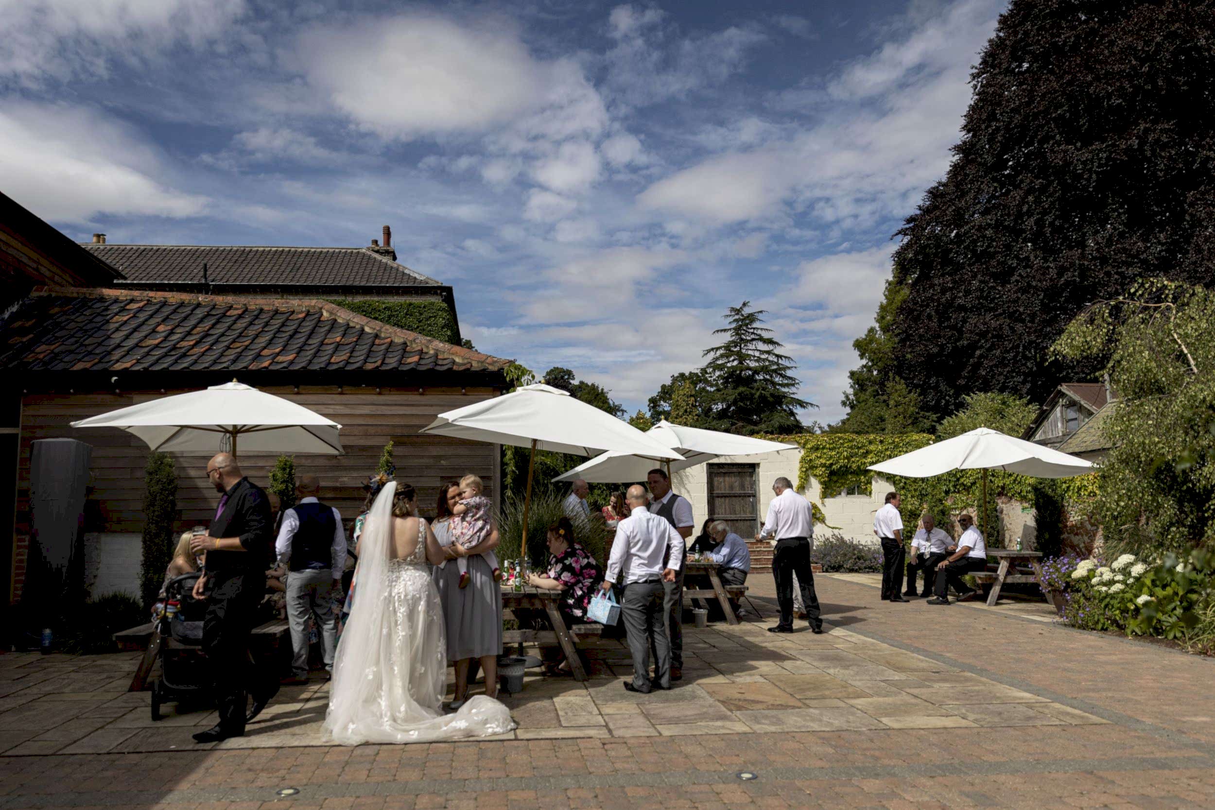 Alice & James: Bressingham Hall, Norfolk Alice & James: Bressingham Hall, Norfolk