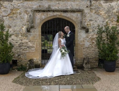 Lauren & Feargus: Oxfordshire Wedding