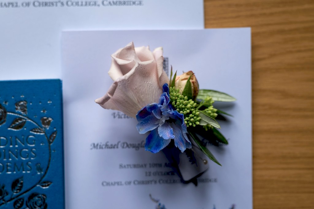 2024 KIKKO & MICHAEL WEDDING-0047 Corsage and wedding service